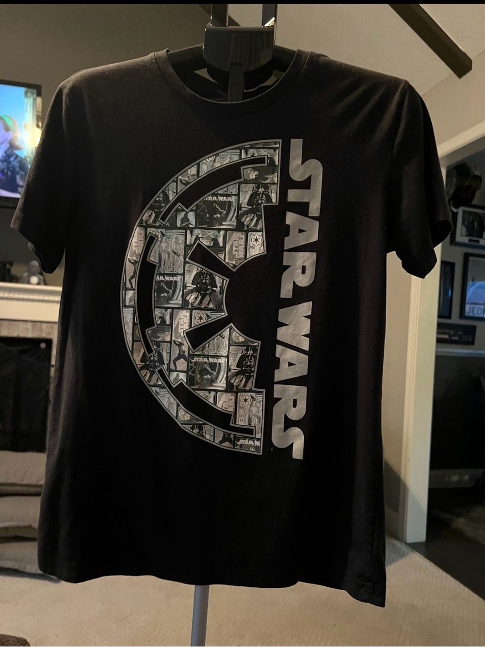 Star Wars Empire/Darth Vader ,Black Short-Sleeve Tee with Logo Collage,men’s S